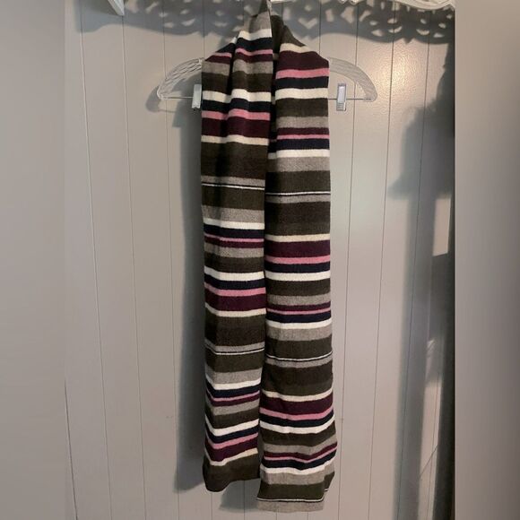 Barbour Accessories - Barbour made in Scotland lambswool striped scarf